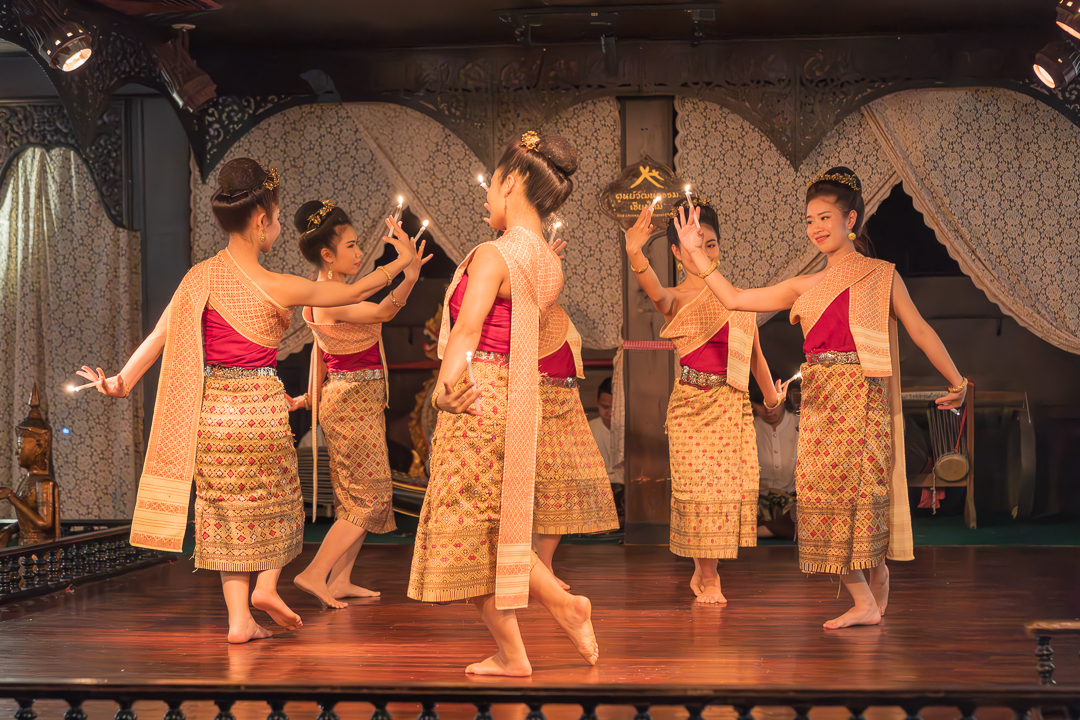 Thai traditional dance