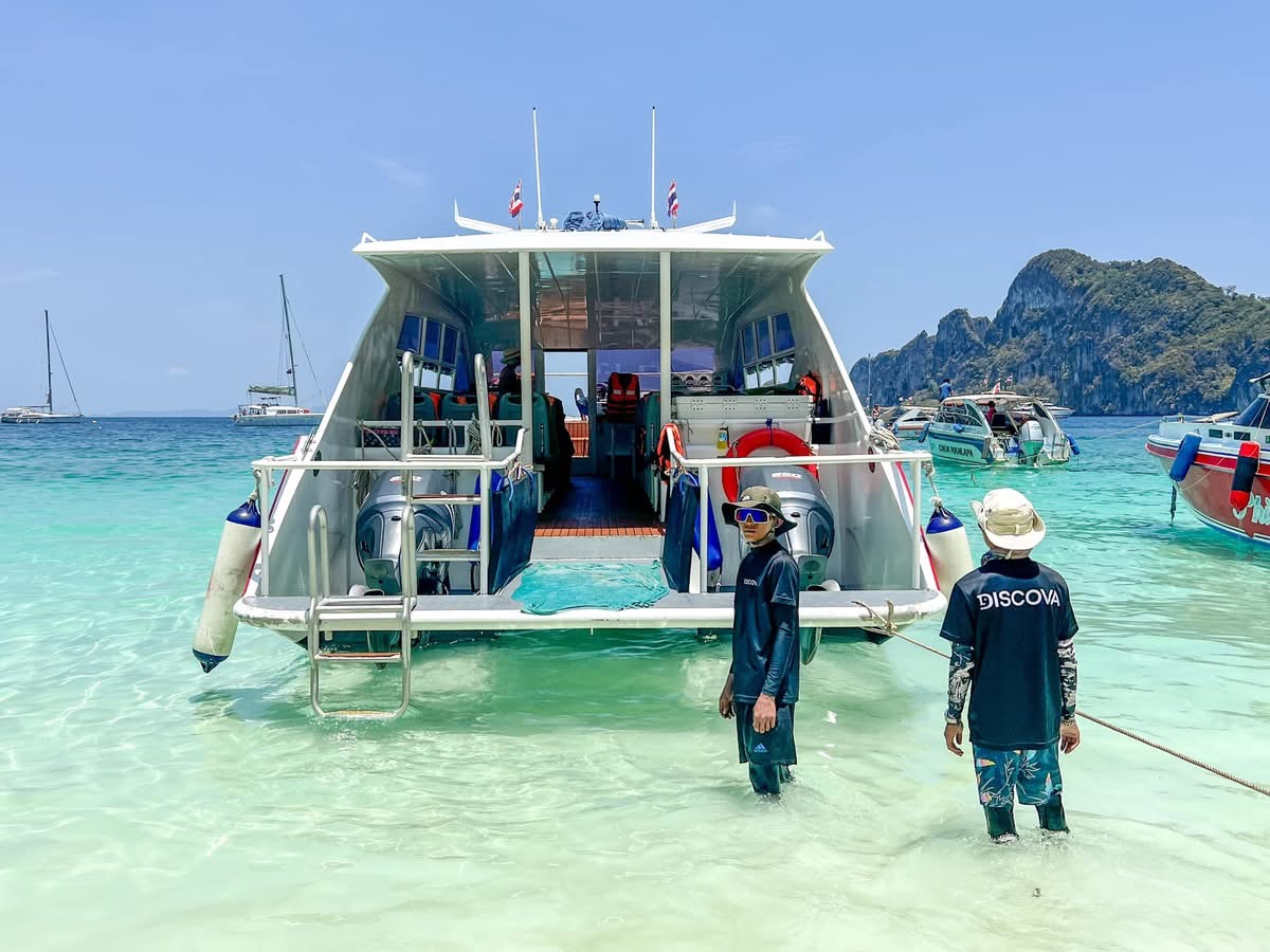 Fall in love with Thailand