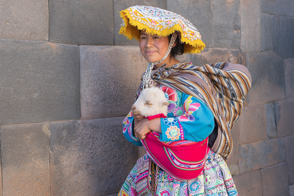 Peruvian girl traditional dress