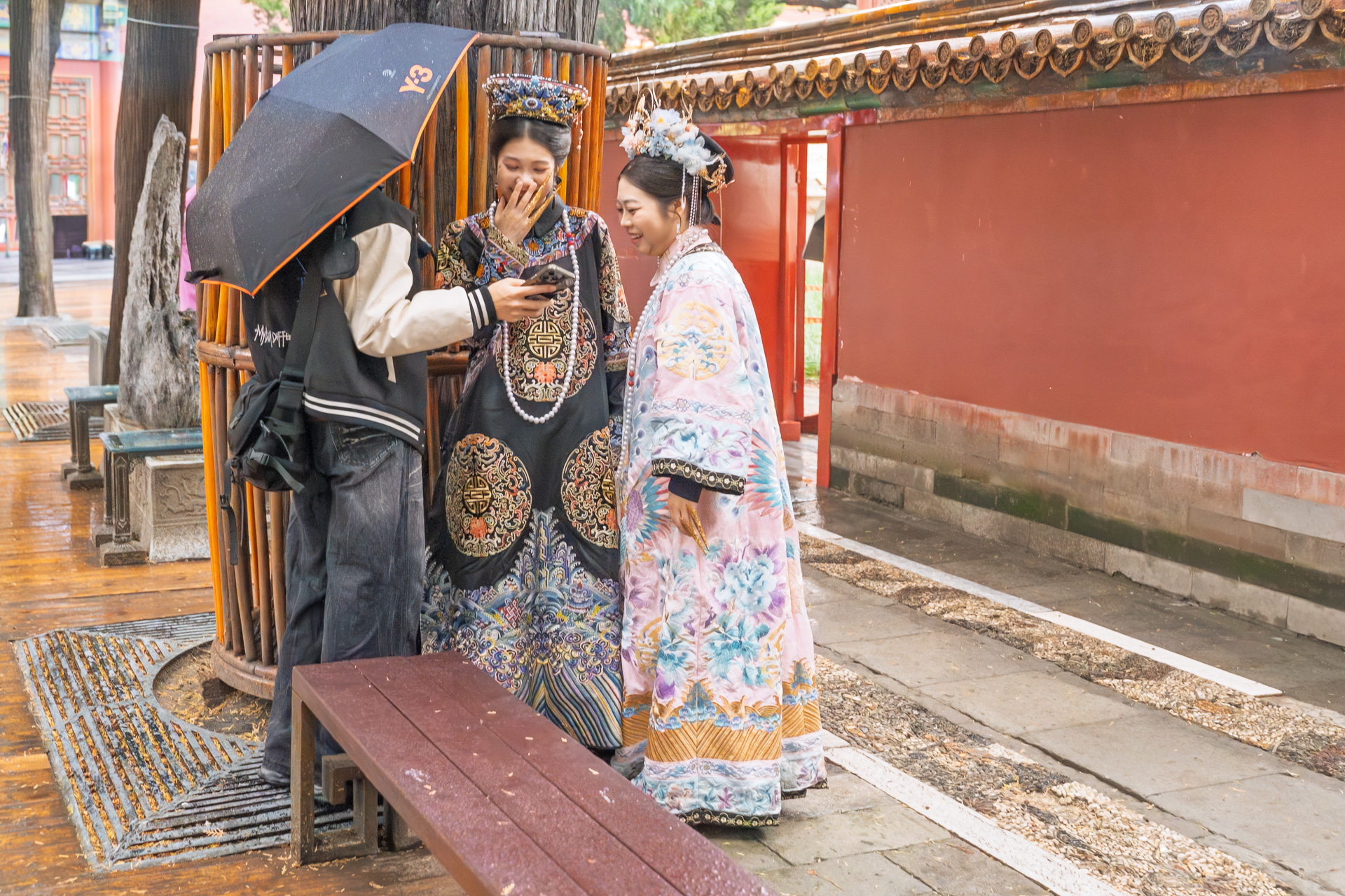 Girls in Hanfu outside the Forbidden Palace in Beijing