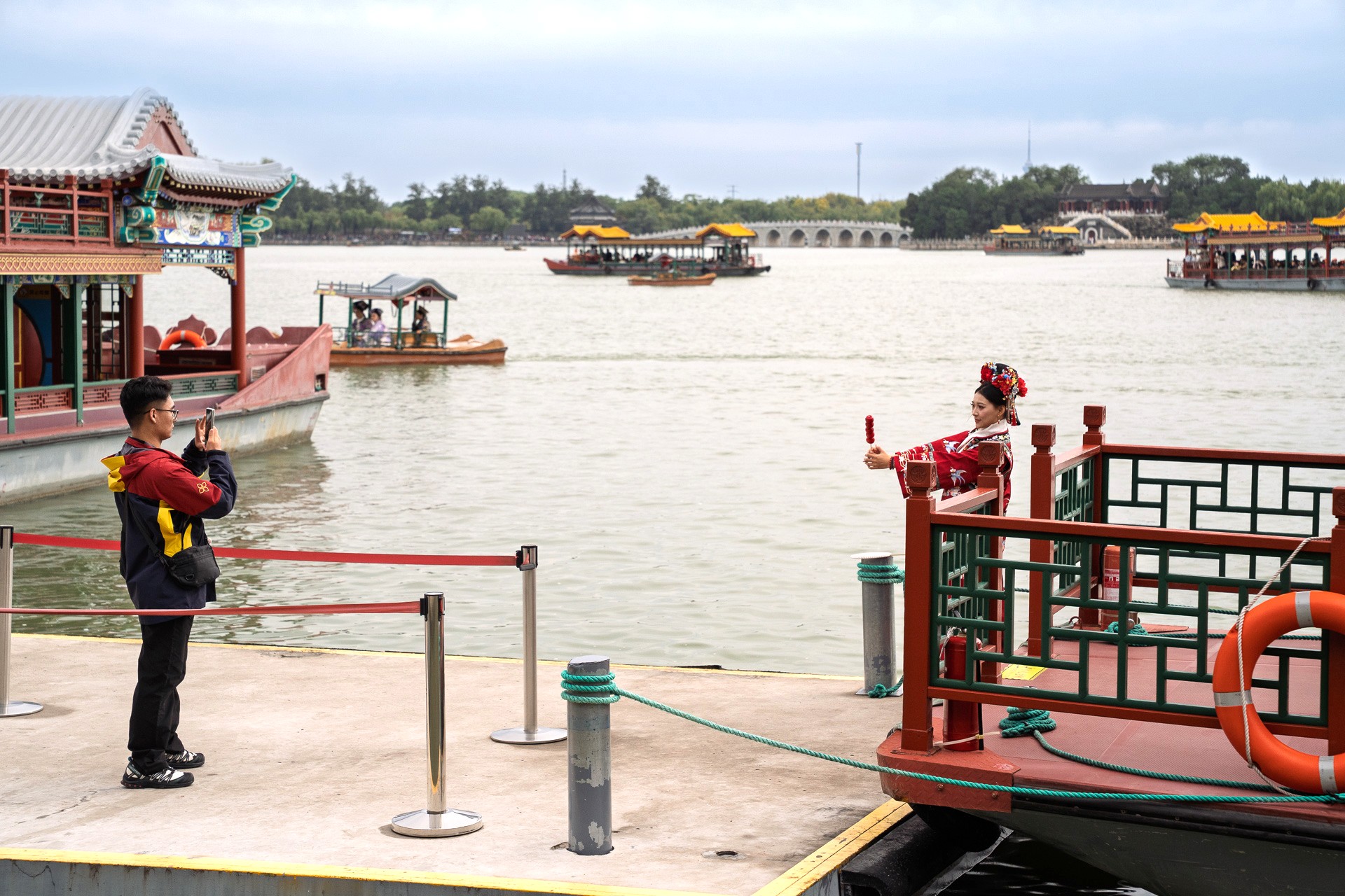 Kunming Lake from Long Gallery