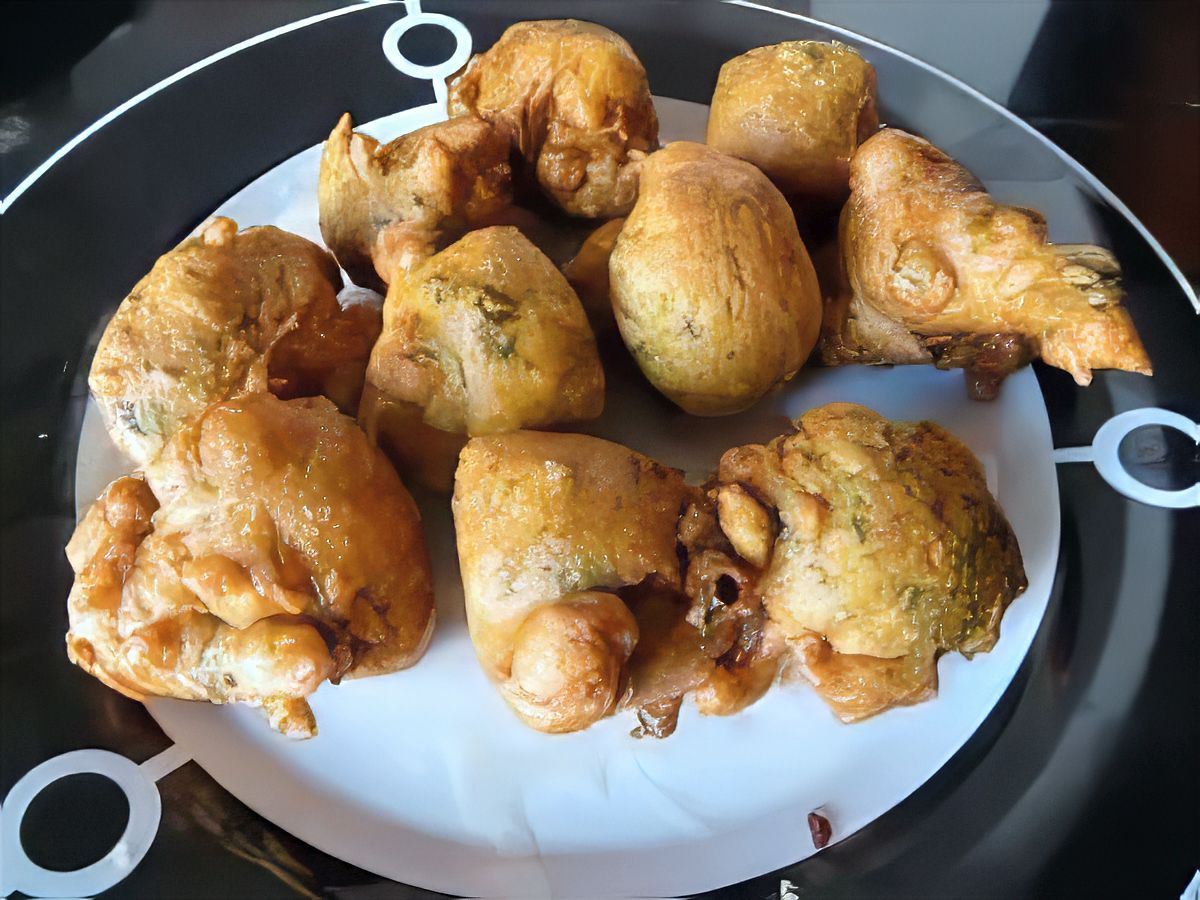A plate of Chili bites are known as daltjies